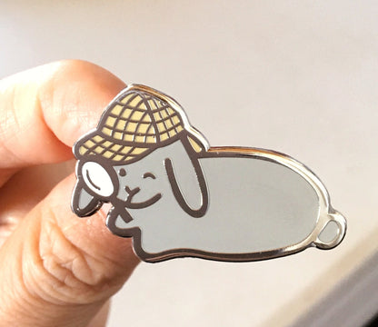 Detective Flopsy Bunny Pin