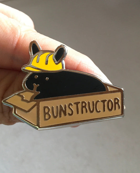 Construction Bunny Pin (Bunstructor)